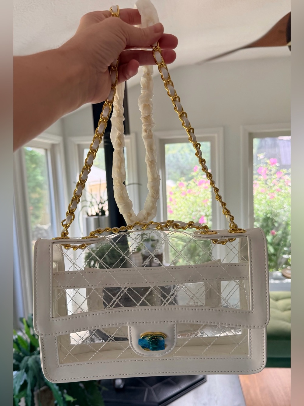 FULL SET Brand NEW Chanel Transparent Bag w
White Patent Leather & Gold Hardware